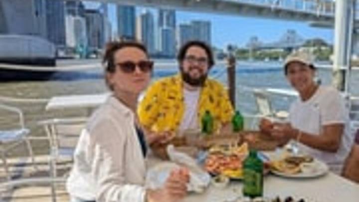 Brisbane: Guided E-Bike Tour with Food Tastings (Local Sauce Tours)