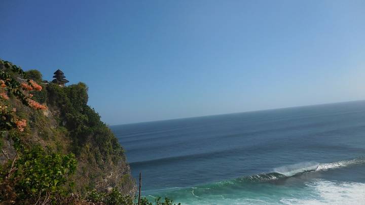 Jetstar: Melbourne (Avalon) to Bali