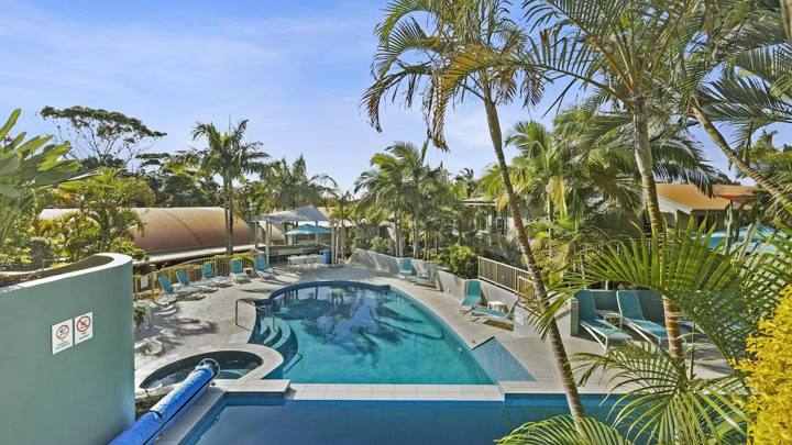 Lennox Beach Resort