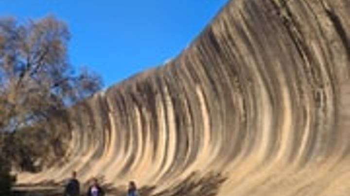 From Perth: Private Wave Rock & Mulka's Cave Full-Day Tour (Perth Short Stay Tours)