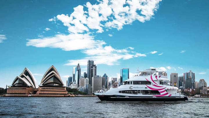 2-Course All Inclusive Lunch Harbour Cruise (Journey Beyond)