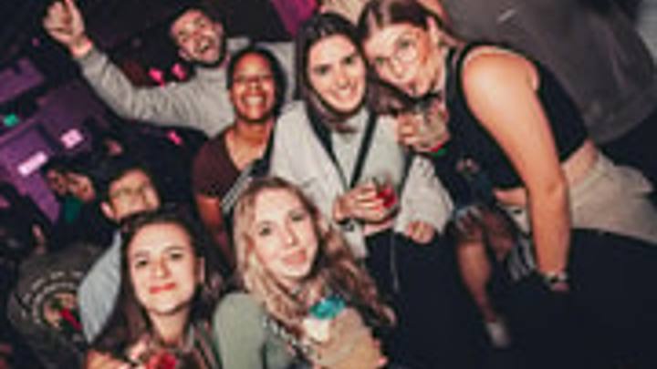 Sydney: The Wednesday Social Pub Crawl & Karaoke (Big Night Out Pub Crawl)